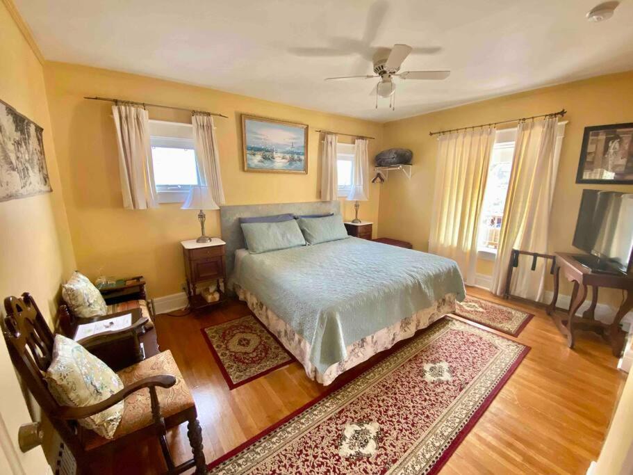 Two Bedrooms Unit With Jacuzzi And Great View Niagara Falls Zewnętrze zdjęcie