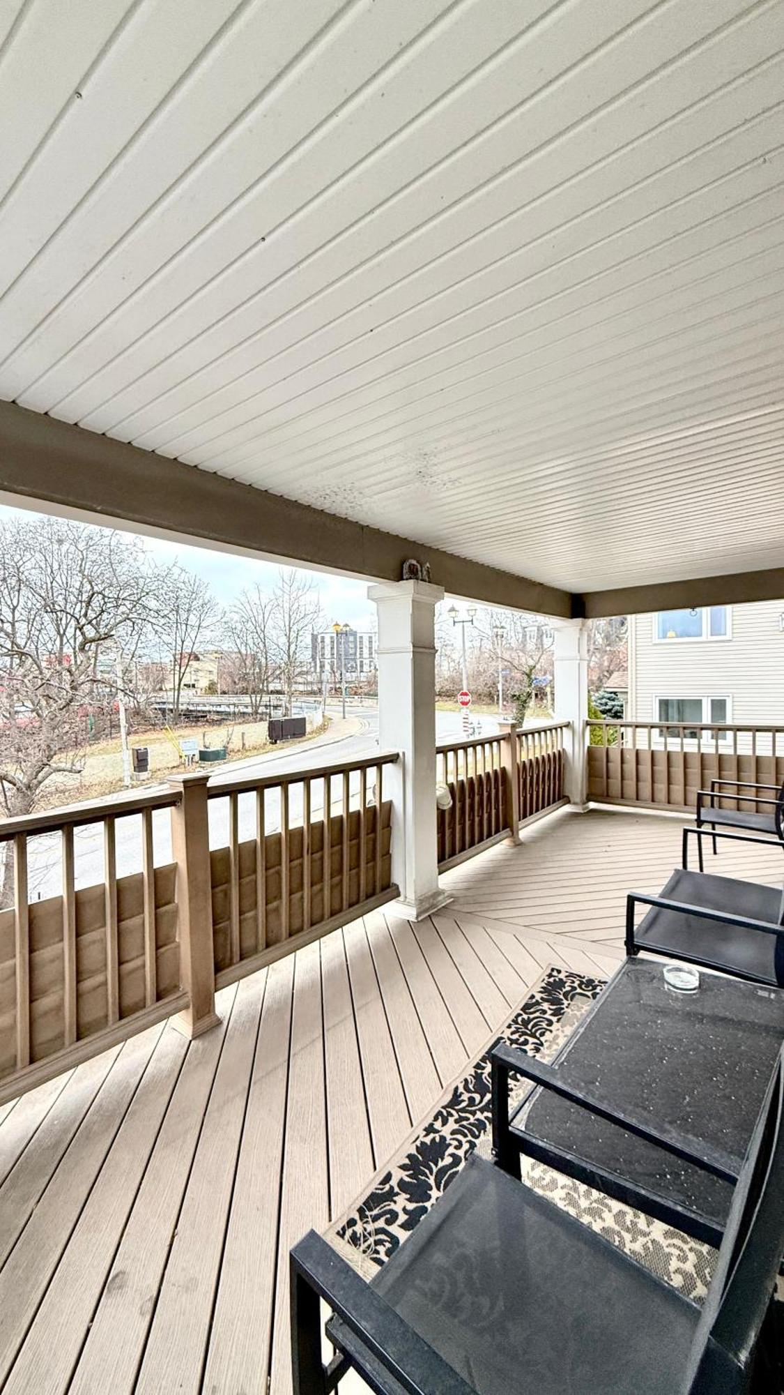 Two Bedrooms Unit With Jacuzzi And Great View Niagara Falls Zewnętrze zdjęcie